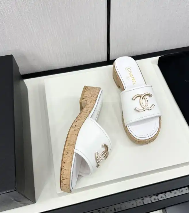 hype Chanel Slippers