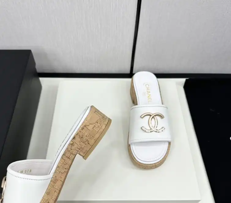 hype Chanel Slippers