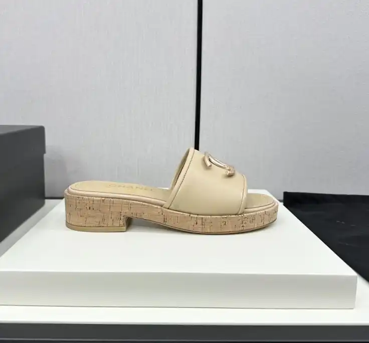 hype Chanel Slippers