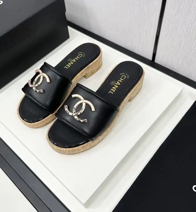 hype Chanel Slippers