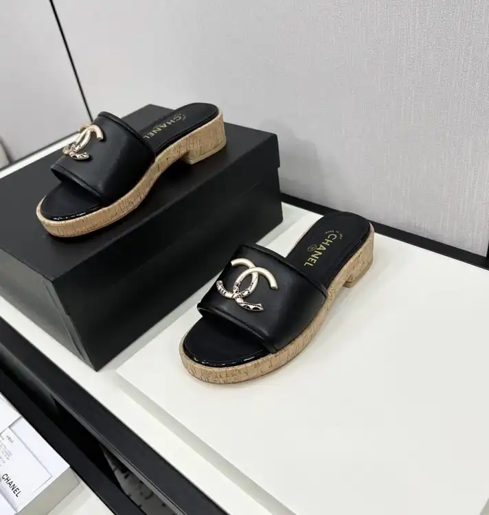 hype Chanel Slippers