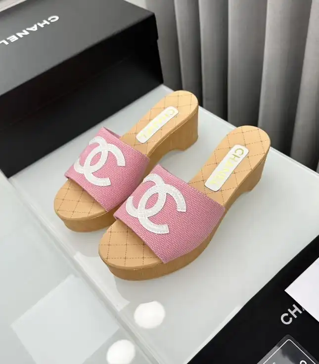 hype Chanel Slippers