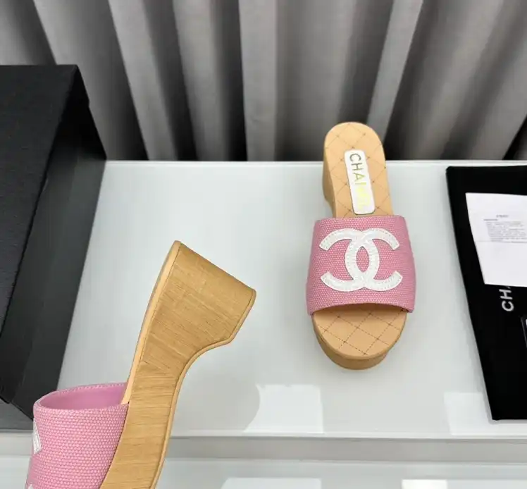 hype Chanel Slippers