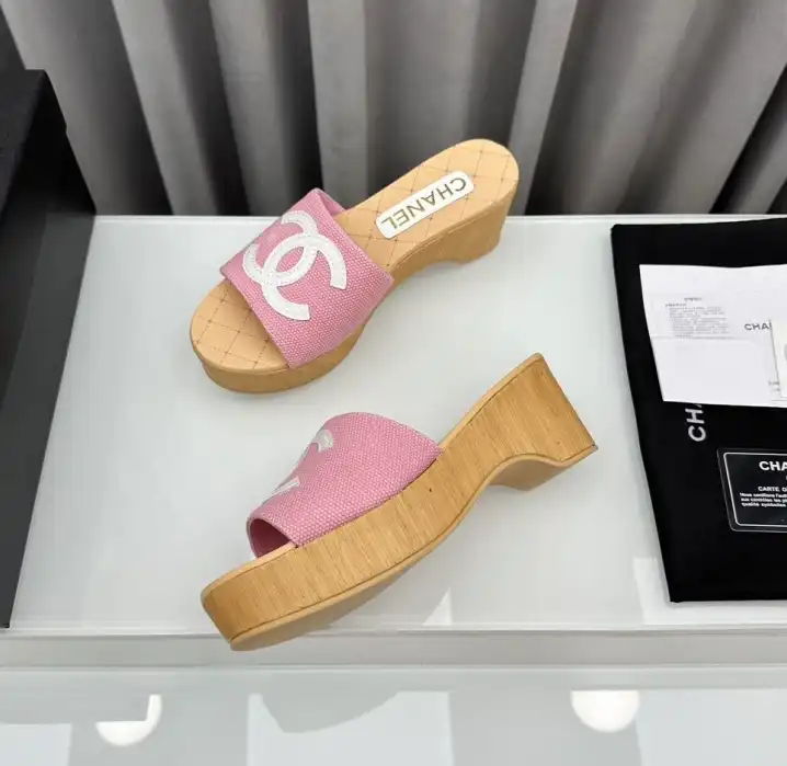 hype Chanel Slippers