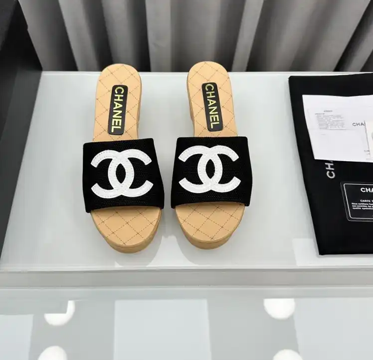 hype Chanel Slippers