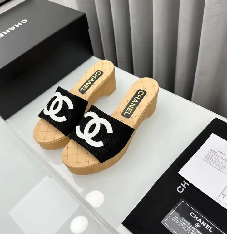 hype Chanel Slippers