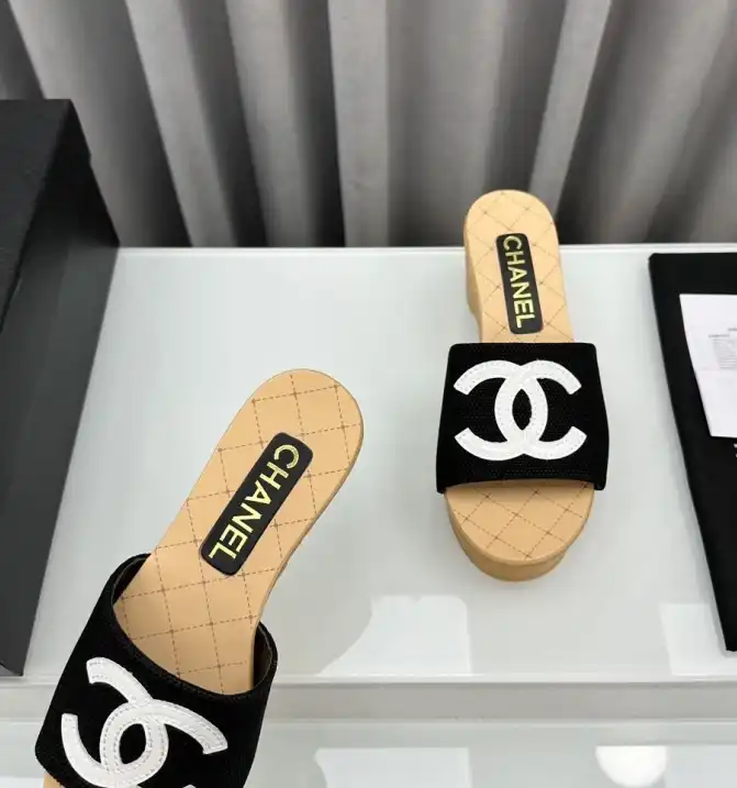 hype Chanel Slippers