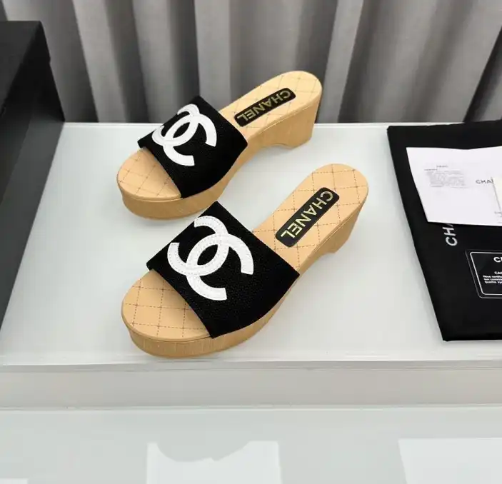 hype Chanel Slippers