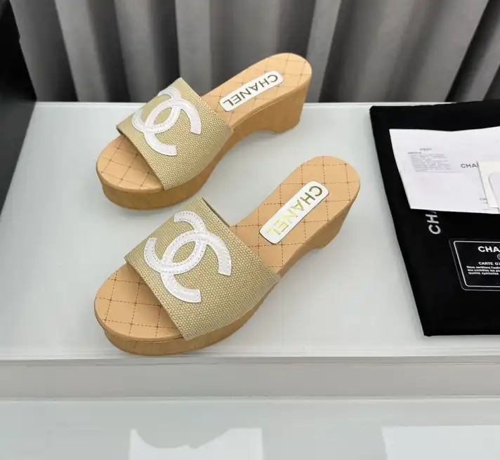 hype Chanel Slippers