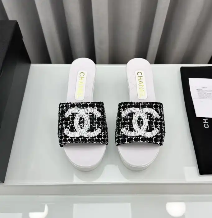 hype Chanel Slippers