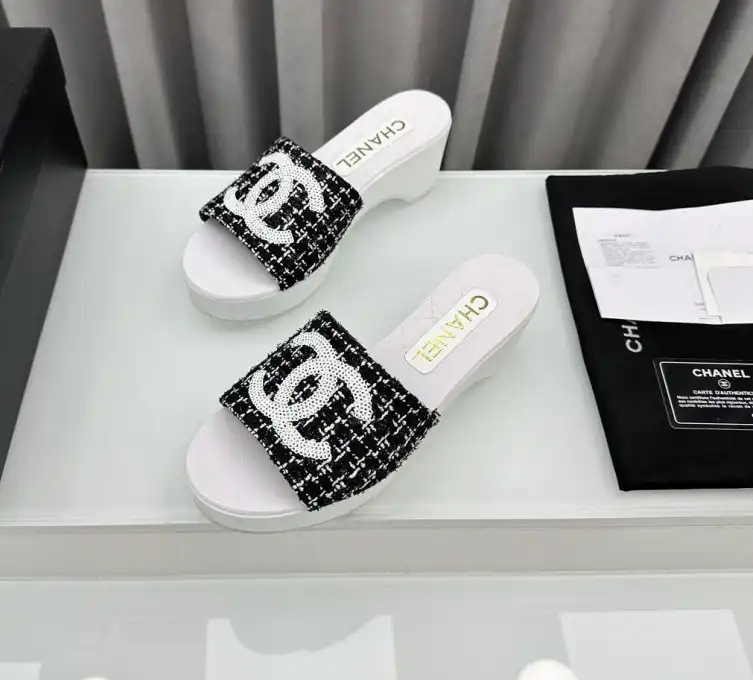 hype Chanel Slippers