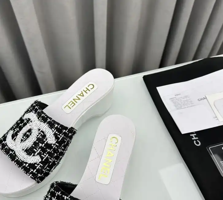 hype Chanel Slippers