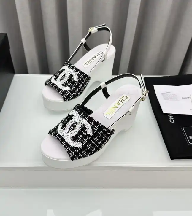 hype Chanel High Heels