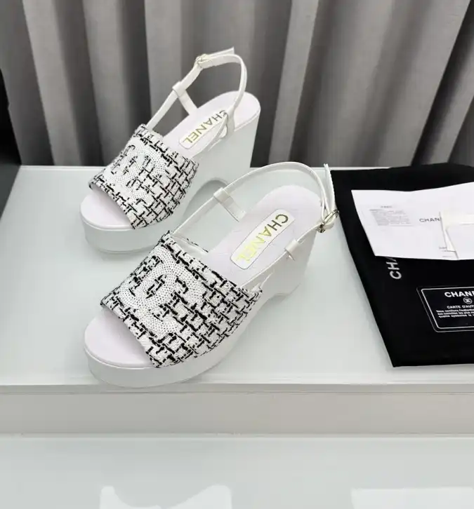 hype Chanel High Heels