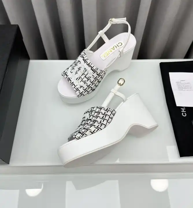 hype Chanel High Heels