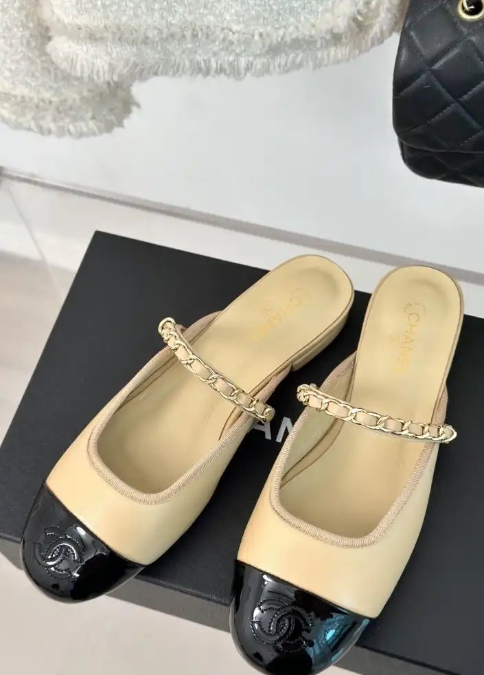 hype Chanel Slippers