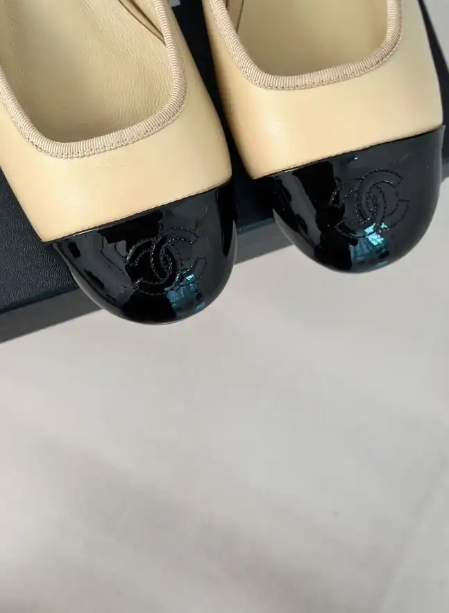 hype Chanel Slippers