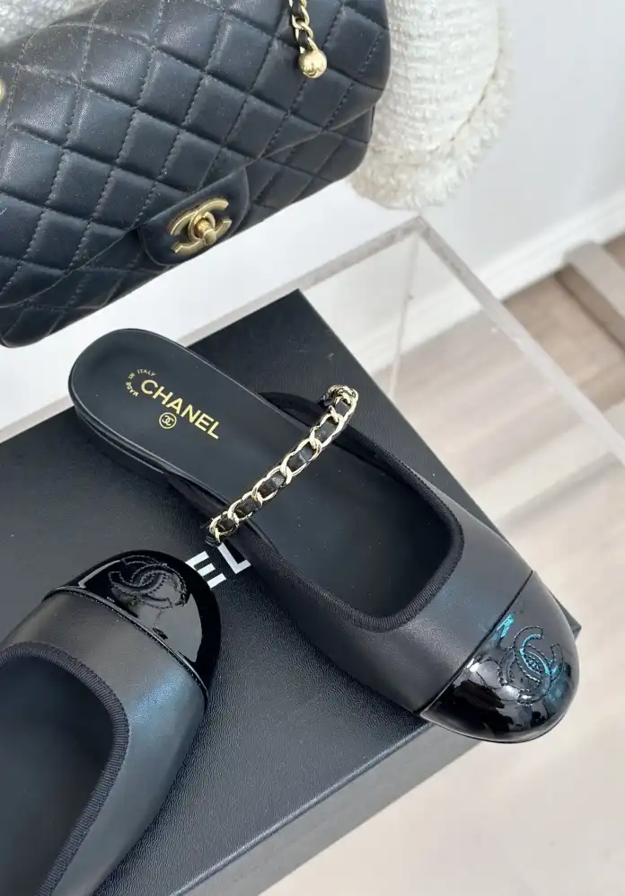 hype Chanel Slippers