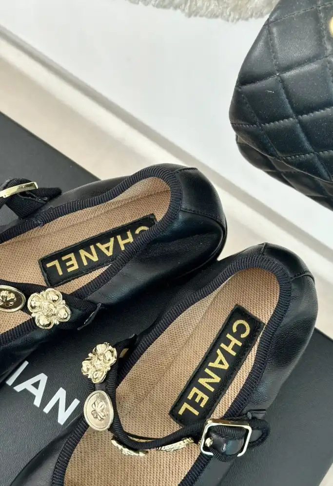 hype Chanel Flat Shoes