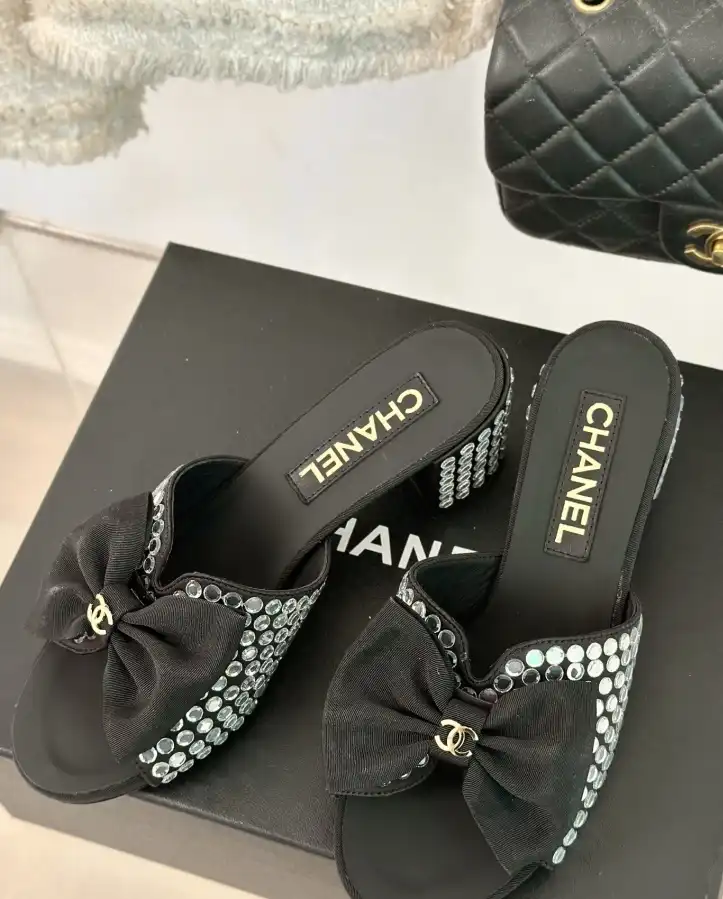 hype Chanel Slippers