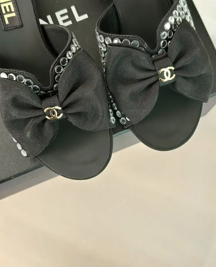 hype Chanel Slippers