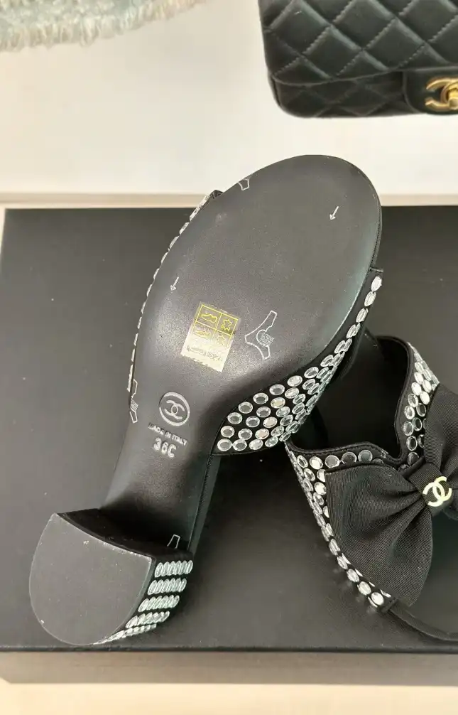 hype Chanel Slippers