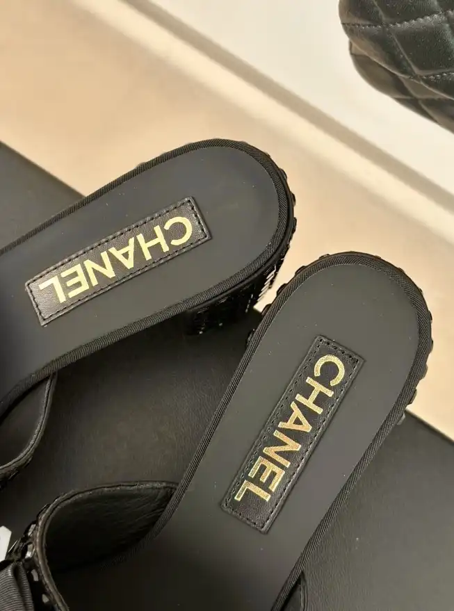 hype Chanel Slippers