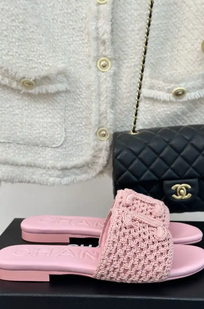 hype Chanel Slippers