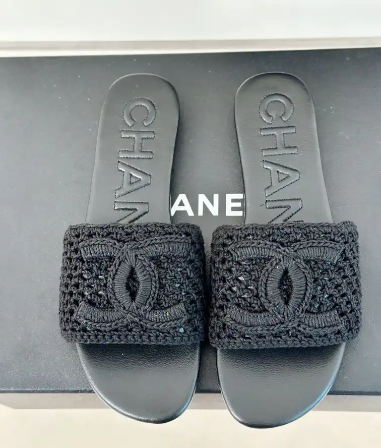 hype Chanel Slippers