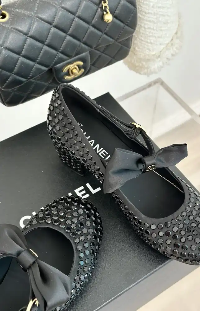 hype Chanel High Heels