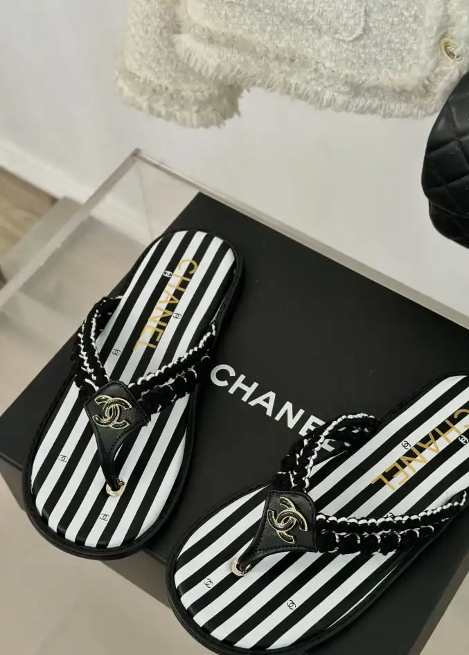 hype Chanel Slippers