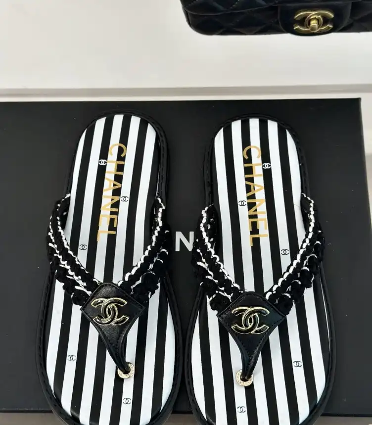 hype Chanel Slippers