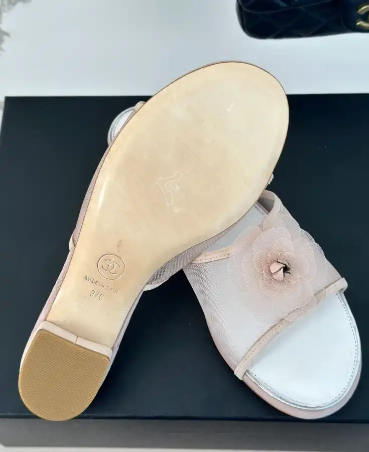 hype Chanel Slippers