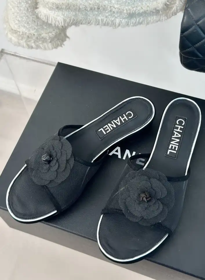 hype Chanel Slippers