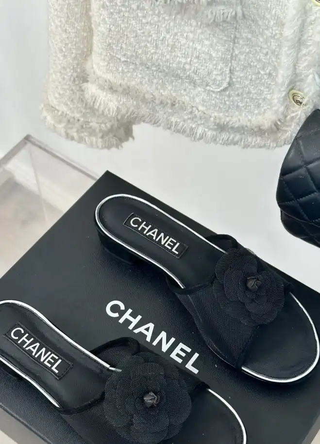 hype Chanel Slippers