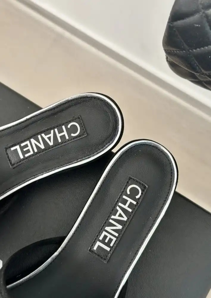 hype Chanel Slippers