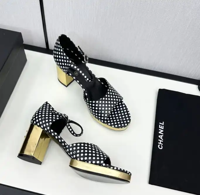 hype Chanel High Heels