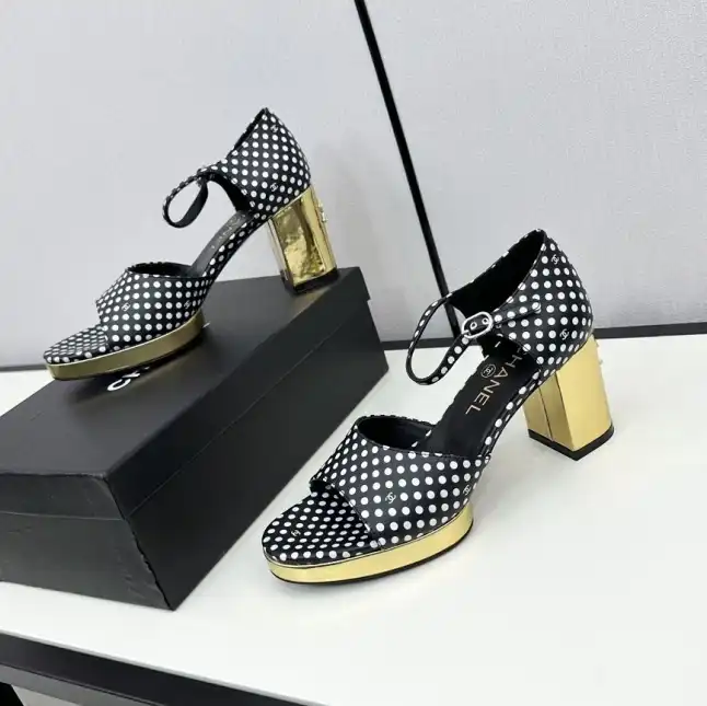 hype Chanel High Heels