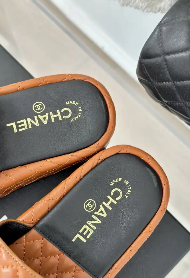 hype Chanel Slippers