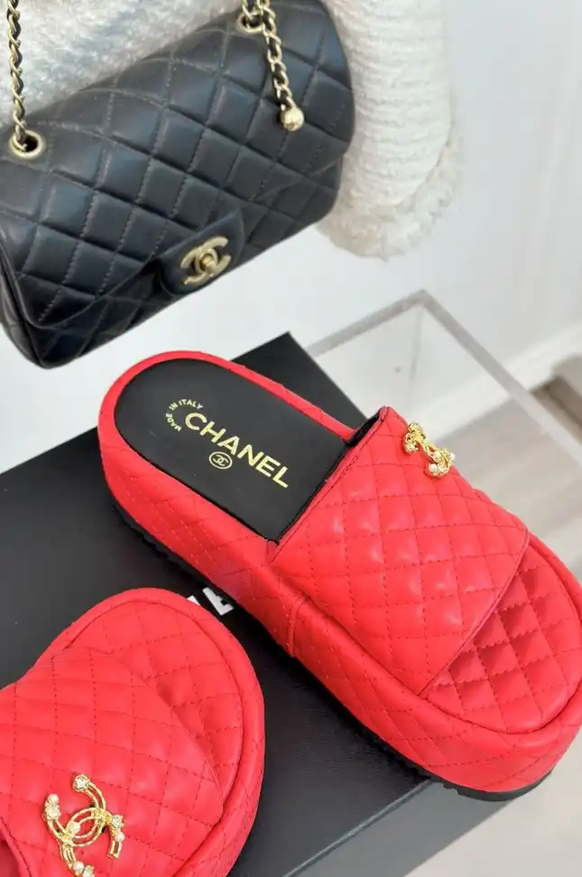 hype Chanel Slippers