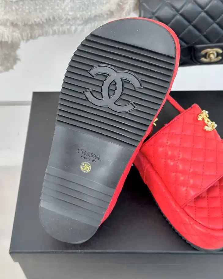 hype Chanel Slippers