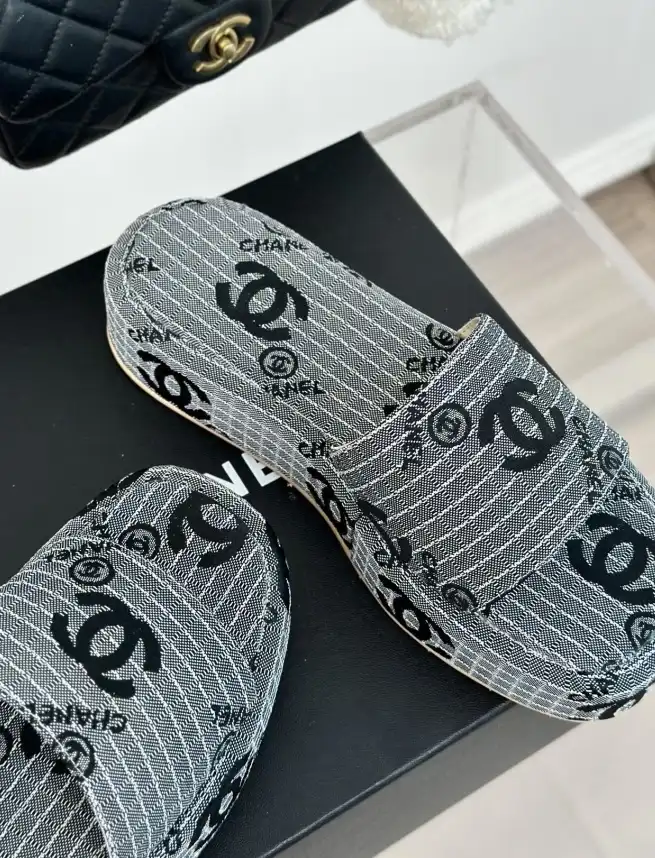 hype Chanel Slippers