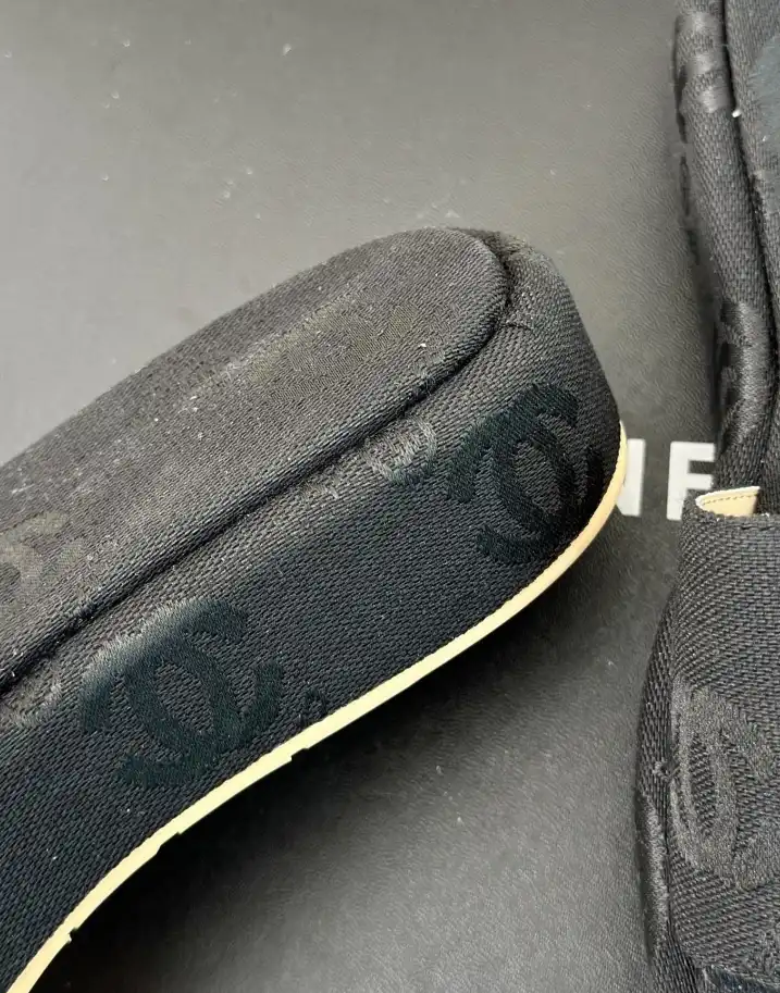 hype Chanel Slippers