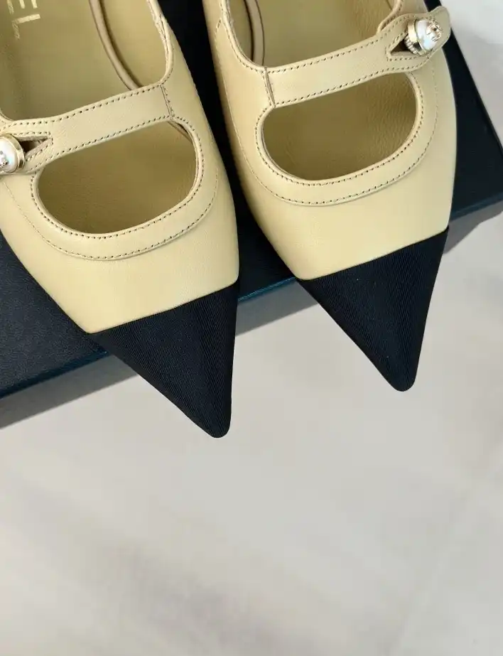 hype Chanel Sandals