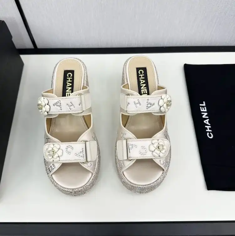 hype Chanel Slippers