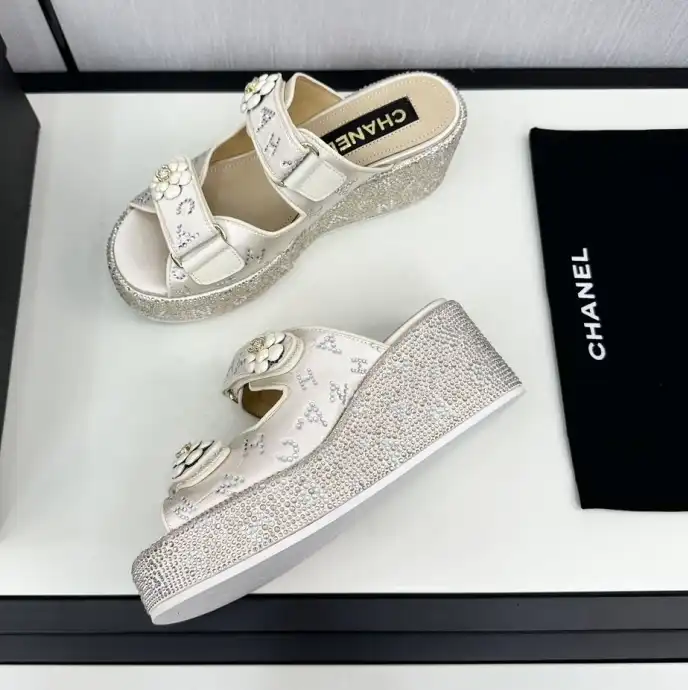 hype Chanel Slippers