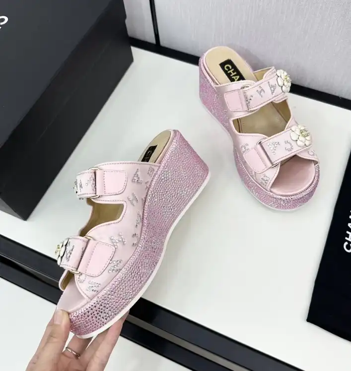 hype Chanel Slippers