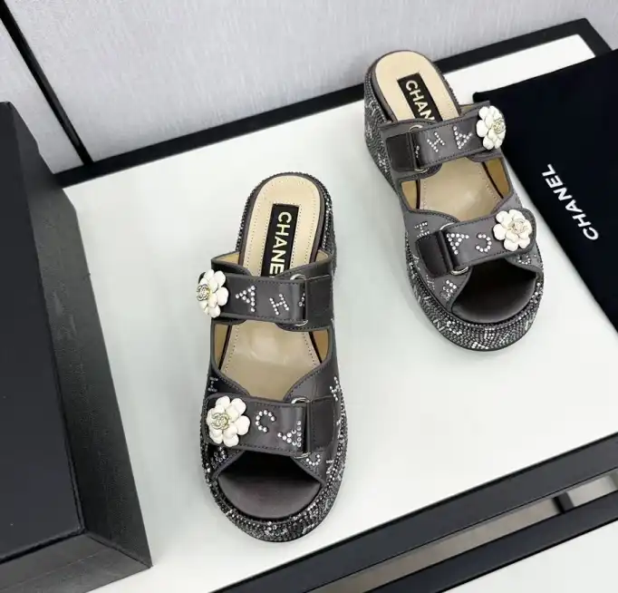 hype Chanel Slippers