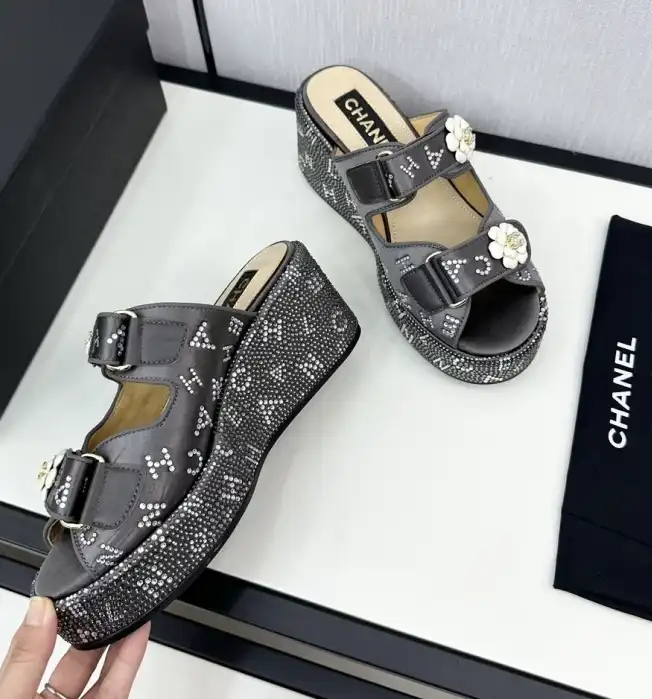 hype Chanel Slippers