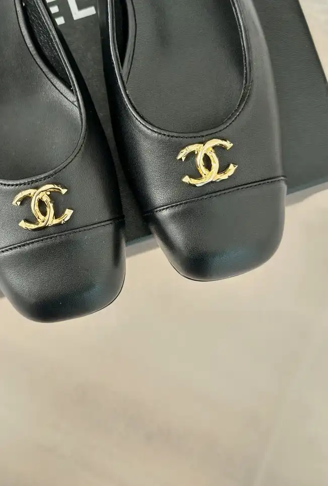 hype Chanel Sandals